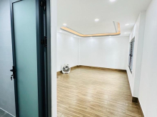 HXH Bạch Đằng sát Quận 1 tòa CHDV 18pn/19wc ngang khủng 8*20 thu nhập 60tr/th