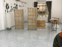 Cho thuê nhà hàm nghi 3 tầng thông suốt đoạn nguyễn văn linh giá 28 triệu