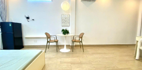 Cho thuê căn hộ 1 PN có ban công 50m2