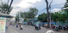 NHÀ 2 TẦNG NGANG 8.5M Ô TÔ ĐẬU TRƯỚC NHÀ, GIÁ 9.95 TỶ PHẠM HỮU LẦU, KHU AN NINH