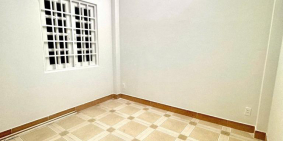 nhà 3 tầng mới đẹp ở ngay chỉ 5 tỷ hẻm xe tải 