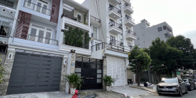 Bán nhà phố 4 tầng đường số 43 quận 7 vị trí đắc địa