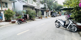 Đất Mặt Tiền Đường Số 19• Tân Quy• Q7• 72m2(4x18)• Không LG• Không QH