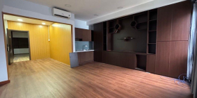 Nhà 6 tầng + thang máy - 86 m² (5 x 16) - hẻm xe tải Bến Vân Đồn sát Q1. 19,5 tỷ