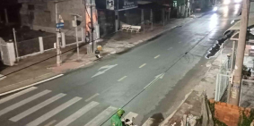 Bán nhà mặt phố.Nha 1 trệt 1 lâu.Gan chợ.Gan bên phà.Duong lớn thuận lợi kinh do