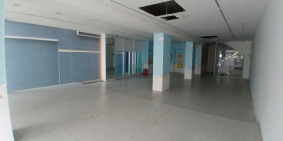 cHO THUÊ NHÀ MẶT TIỀN NGUYỄN TRÃI Q.5