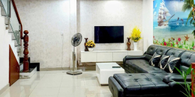 Nhà mặt đất, giá cc, 3 tầng, 48m2, Tân Phú, Thủ Đức, tiện ích bao quanh, 2t6 tl