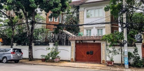 Bán biệt thự: Chính Chủ Gửi Bán Mặt Tiền Nguyễn Duy Trinh, Phường Phú Hữu, Quận 