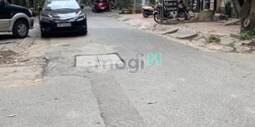 Nhà Kho - Xưởng: cho thuê nhà phân lô đỗ Quang Nguyễn Thin Định 65m x5T giá 35tr