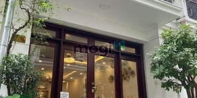 Biệt thự: Cho thuê gấp nhà Liền kề 90 Nguyễn Tuân, Quận Thanh Xuân, dt 75m,5t,mt