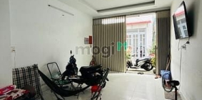 Bán đất thổ cư: CHDV khu Hàng Xanh XVNT P15 Bình Thạnh 55m2 4 x 14 7.5 Tỷ TL