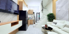 Bán nhà riêng: XVNT P24 Bình Thạnh DTSD 80m2 3.5 x 6 4 Lầu 4 Tỷ TL