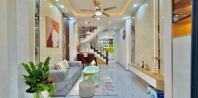 Bán nhà riêng: Lê Quang Định P5 Bình Thạnh 35m2 3.5 x 12 5.3 Tỷ