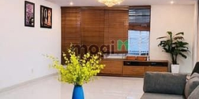 Bán nhà riêng: Nhà đẹp khu trung tâm Quận 3 - 2 mặt tiền HXH  CMT8 – tài sản xứ 