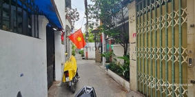 Bán nhà riêng: Chủ gấp bán CHDV Hoàng Hoa Thám P7 BT DT 40m2 dài 13m hxh 4m