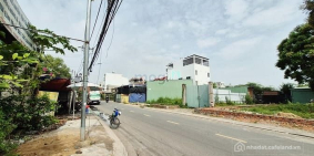 Bán đất thổ cư: Bán đất mặt tiền đường số 8 , ngay trường công thương. PTNPB. Q9