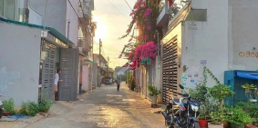 Bán nhà riêng: Bán nhà mặt tiền hẻm 30 Hoàng Hữu Nam, Long Thạnh Mỹ, Q9 - DT: 58
