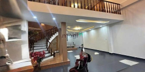 Bán biệt thự: Bán biệt thự 2 Mặt tiền đường Ngô Quyền Đà Lạt gần Hồ Xuân Hương