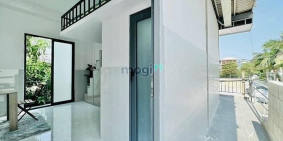 Nhà hàng - Khách sạn: Cho thuê căn hộ có gác ở Phạm Phú Thứ, quận 6