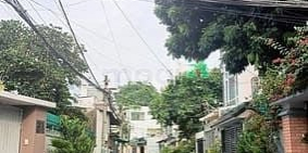 Bán nhà riêng: Bán gấp nhà mặt tiền, 43m², có gác, 2PN, đang cho thuê 11tr/th