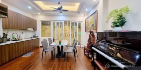 Bán nhà riêng: Bán Nhà Ngõ 97 Văn Cao, Ba Đình, Diện tích 67m2 x 5 tầng, Giá 11.