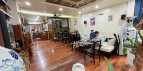 Bán nhà riêng: Bán Nhà Phân Lô Phố Đỗ Quang - Dt 56m2 x 5 tầng