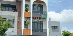 Bán nhà riêng: Nhà trệt 3 lầu và sân thượng đường A3 KDC Phú An, Cái Răng, Cần T