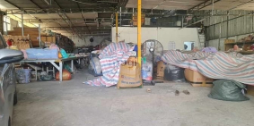 Bán nhà riêng: DĨ An , 921m2 , ngang 18 , Xưởng + 15 phòng cho thuê , Dòng Tiền 