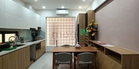 Bán nhà riêng: Bán nhà Hà Đông mặt phố Phan Đình Giót, 13.7 tỷ, 50m2, ô tô tránh