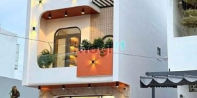 Bán nhà riêng: Nhà 2 lầu bán ngộp giá 2,6 tỷ full nội thất ngay TT Thủ Dầu Một