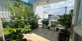 Bán nhà riêng: Mặt tiền kinh doanh cực tốt, gần chợ Hiệp Bình ,3 tầng 4,3x31; 16