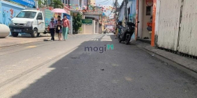 Bán nhà riêng: Nhà mặt tiền Phú Nhuận gần PXL, 64m², 4PN, ô tô vào nhà, chỉ 15 t