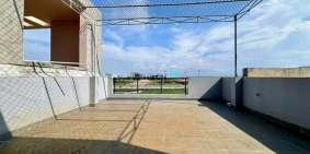 Bán nhà riêng:  Bán nhà 3 tầng gần sân bay Đà Nẵng , vị trí vàng trung tâm TP