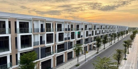 Bán nhà riêng: Bán gấp căn nhà phố liền kề xây sẵn 3 tầng dự án T&T Long Hậu