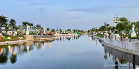 Bán nhà riêng: Bán giá cực Tốt căn Biệt thự song lập ngay trường liên cấp FPT Lo