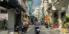 Bán biệt thự: Bán nhà mt đường số 3 phường 10, Quận Tân Bình. DT: 4x15m.Giá: 12,