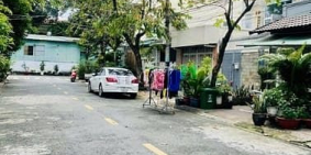 Bán biệt thự: Bán nhà cấp 4 cũ, Mặt tiền đường 12 - Phước Bình, Quận 9. DT: 86m2