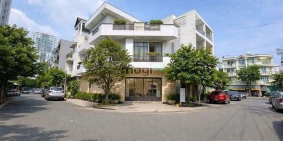 Bán biệt thự: Căn góc đường Phạm Hữu Lầu, Phú mỹ Quận 7. 6*18, chỉ 17,5 tỷ hàng 