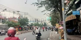 Bán biệt thự: Mặt tiền đường Huỳnh Tấn Phát, sát Quận 7 kdbb tuyệt vời. 265 m2 h