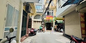Bán nhà riêng: Bán mặt phố Giải Phóng | 42m2 x 4 tầng | MT 3.5m | Giá 24.5 tỷ