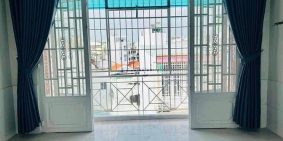 Bán biệt thự: CHDV DIỆN TÍCH LỚN, Dòng tiền ổn định hàng tháng , Hẻm thông tứ tu