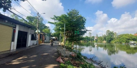 Bán biệt thự: Bán Nhà Mặt Tiền View Hồ 148m2 Đường 15 Long Bình Kế Bên GA Metro 