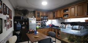 Bán nhà riêng: Đang cần bán căn nhà 1 trệt 2 lầu 1 ST 14 tỷ  hẻm xe hơi Phan Văn