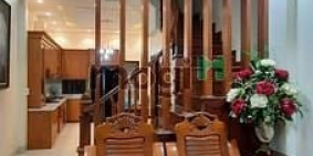 Bán nhà riêng: Nhà Linh Lang, Ba Đình trước nhà sân rộng đủ 10 mâm cỗ, 45m2 hơn 