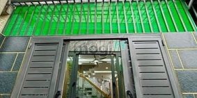 Bán nhà riêng: Nhà hẻm xe hơi đường Hà Huy Giáp, DT:4.5x12M Trệt, 2 Lầu, 4PN, 4V