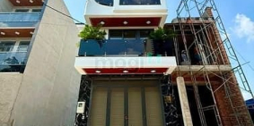 Bán nhà riêng: Nhà Có Thang Máy, sát Gò Vấp, DT:4x22M, Lửng, 3 Lầu, 4PN, P.thờ, 