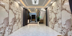 Bán nhà riêng: Nhà Ngay ngã tư ga, DT:4x22M, Lửng, 3Lầu, 4PN, Sân xe hơi, P.Thờ