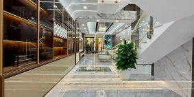 Bán nhà riêng: Nhà bên UBP và trường học, DT:4x20M, Lửng, 3Lầu, 4PN, Gara ô tô, 