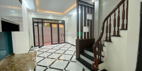 Bán nhà riêng: Nhà 5 Tầng, Giá 2.55 tỷ, Gần chợ, Vinhomes, Eco Home Phúc Lợi, Ôt