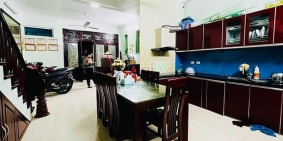 Bán nhà riêng: Phân lô Đỗ Nhuận. Ngõ ô tô thông Chủ tự xây. Lô góc 60m2 10 tỷ